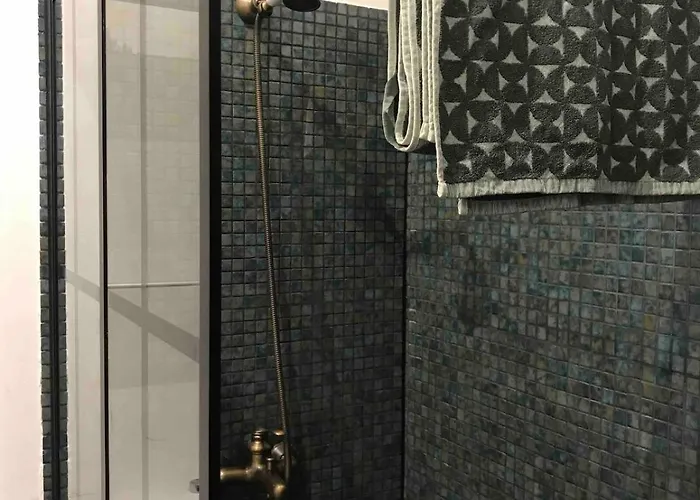 Διαμέρισμα With Jardin Tropical Terrasse - Center - 150m *