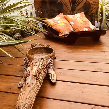 With Jardin Tropical Terrasse - Center - 150m