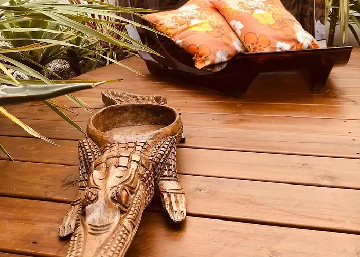 With Jardin Tropical Terrasse - Center - 150m